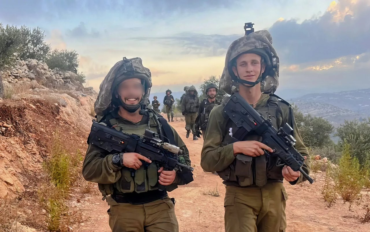 David and soldiers 2048x1286 jpg