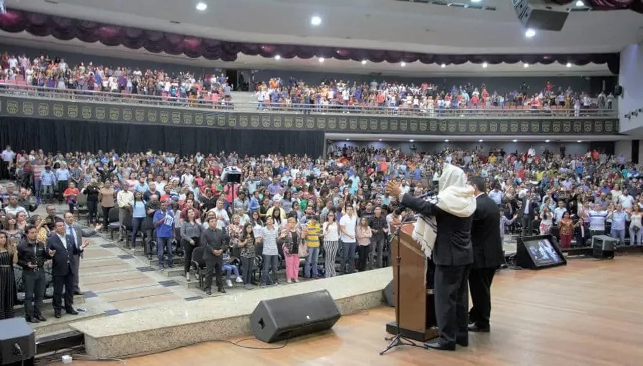 MIR 6826 e1537855925160 jpg