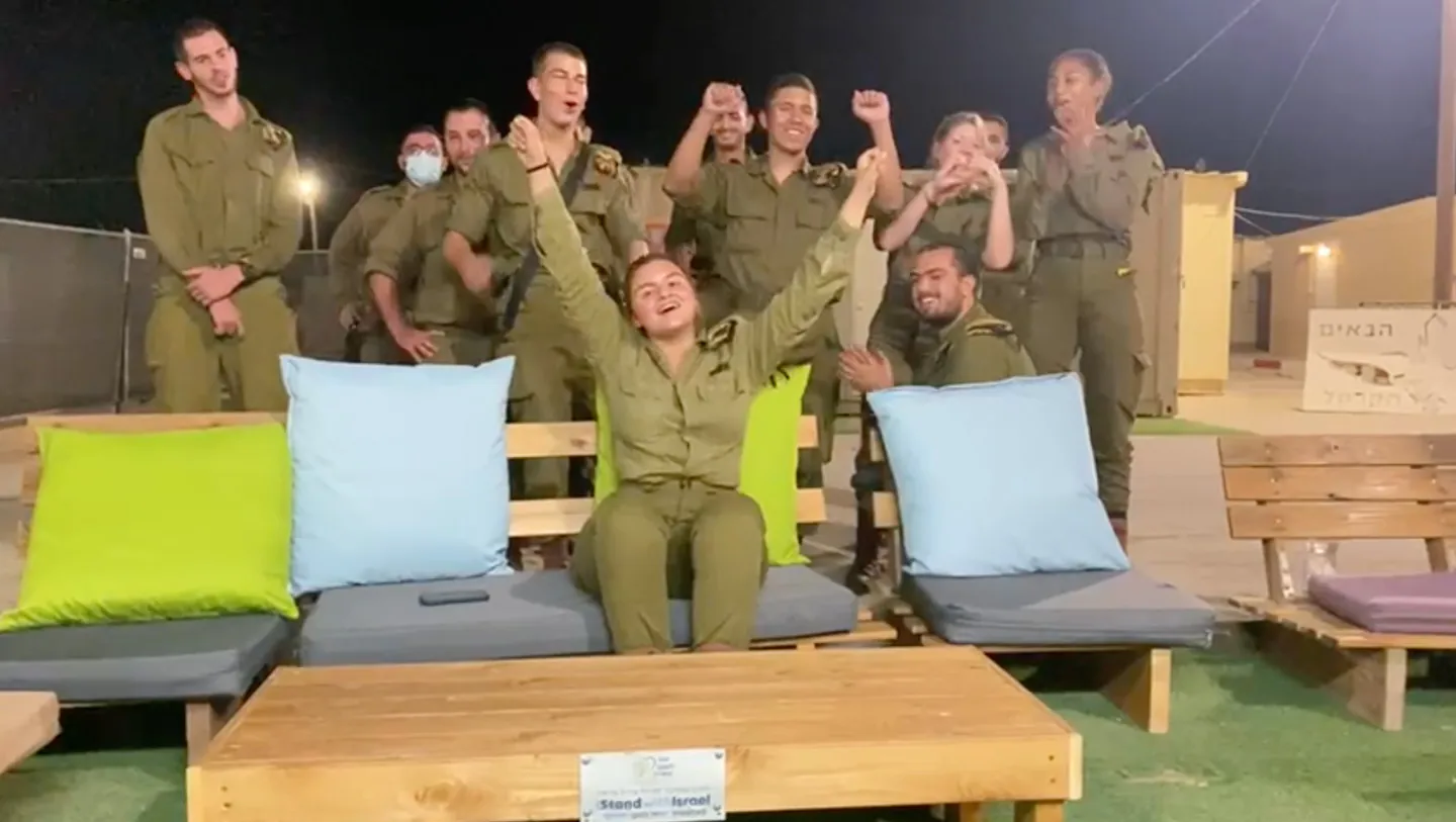 Titelbild zu "IDF-Soldaten"