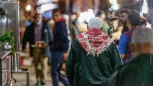 24/11/2018,Jerusalem,,Israel,,Arab,In,Arabic,Clothes,Goes,To,The