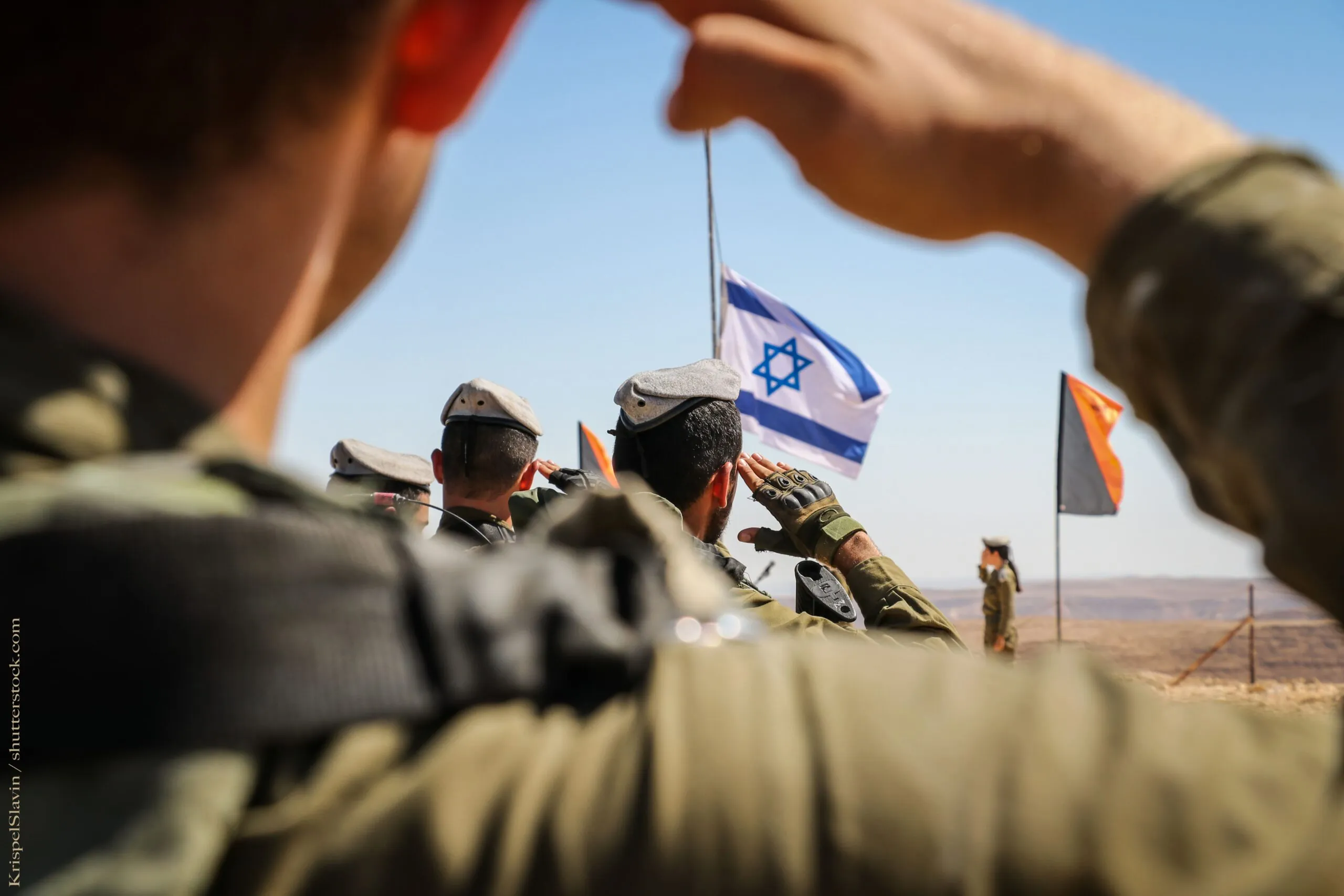 Israeli soldiers in a military ceremony.